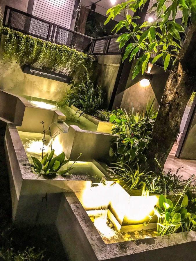 Exclusive Access To The Whole Garden. Villa Bangkok Exterior photo